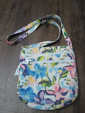 Vera Bradley MARIAN FLORAL Blue Pastel Crossbody Hipster bag